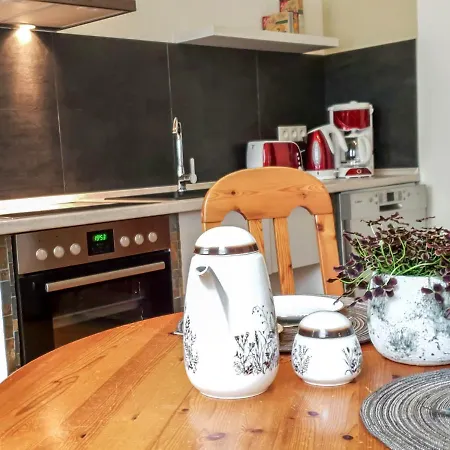 בית נופש Holiday Winzerhaus By Interhome